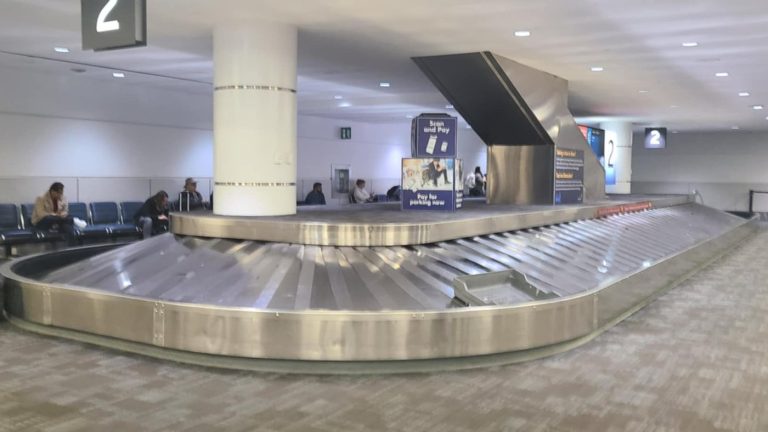 Bagage perdu aux États-Unis : aéroport, compagnie, AirTag et démarches utiles avec Chicago