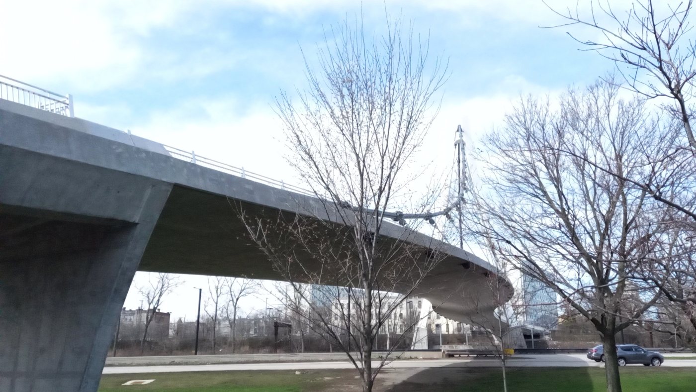 Assurance voyage aux États-Unis : soins, franchise, preuves et repères concrets avec Chicago
